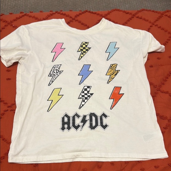 AC/DC | Shirts & Tops | Acdc White Short Sleeve Tee With Lightning Bolt ...
